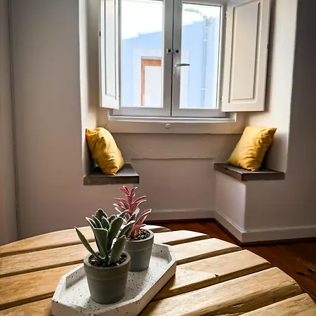 דירה Superb 3 Bedroom - Beachfront - Old Town קסקאיס