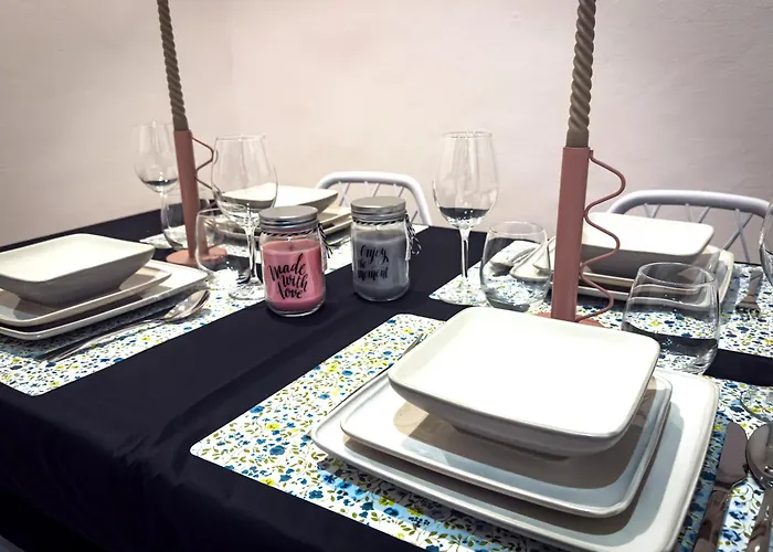 Διαμέρισμα Superb 3 Bedroom - Beachfront - Old Town