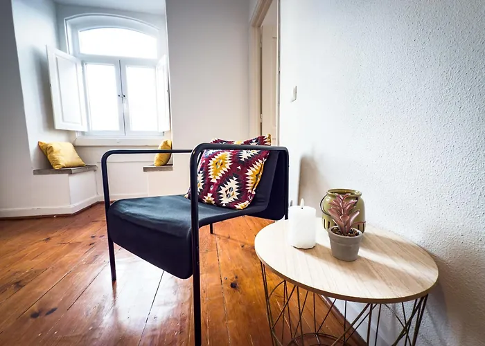 Superb 3 Bedroom - Beachfront - Old Town Διαμέρισμα