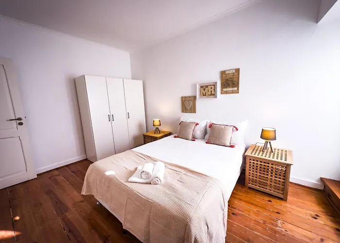 Διαμέρισμα Superb 3 Bedroom - Beachfront - Old Town *