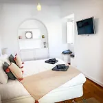 Superb 3 Bedroom - Beachfront - Old Town Cascais