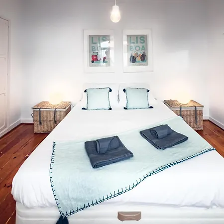 Apartamento Superb 3 Bedroom - Beachfront - Old Town *